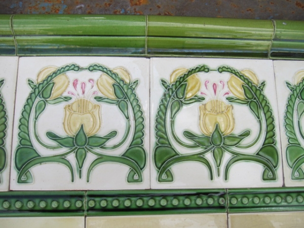 Antieke wandtegels, art nouveau wandtegels, art deco wandtegels, antieke muurtegels