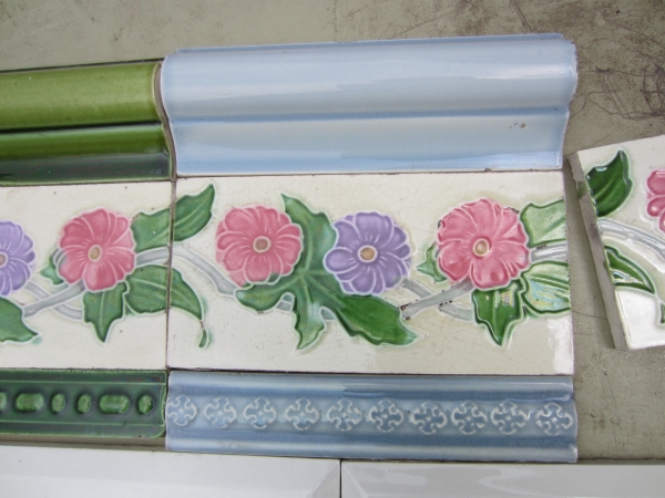 Antieke wandtegels, art nouveau wandtegels, art deco wandtegels, antieke muurtegels