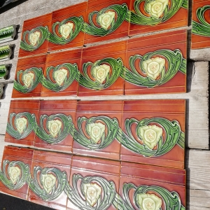 20 jugenstil randtegels 15x15, totaal 300 cm lang