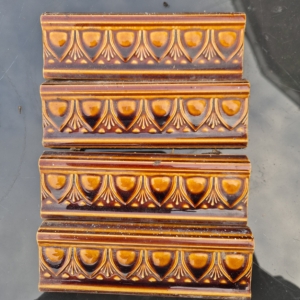 40 art nouveau randtegels 15.3x5.2cm decor in relief
